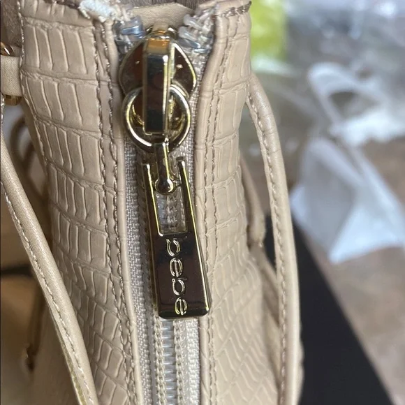 Bebe Cream Heeled Boots for Chic Elegance - Picture 3 of 12